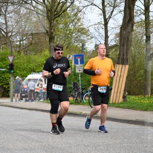 12.04.2026 - 45. Internationalen Wilhelmsburger Insellauf J. Mangold http://msf.ph/oto/9519651 12.04.2026 13:31:20 Ziel 5745, 2494, 2184, 2079 meine-sportfotos.de