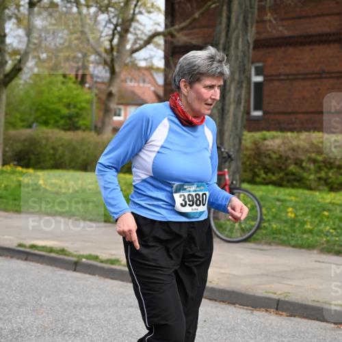 12.04.2026 - 45. Internationalen Wilhelmsburger Insellauf J. Mangold http://msf.ph/oto/9519833 12.04.2026 13:32:46 Ziel 3836, 5224, 3980, 5715 meine-sportfotos.de