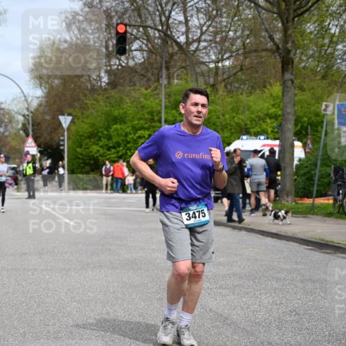 12.04.2026 - 45. Internationalen Wilhelmsburger Insellauf J. Mangold http://msf.ph/oto/9520056 12.04.2026 13:36:54 Ziel 2773, 3559, 5604, 3475 meine-sportfotos.de