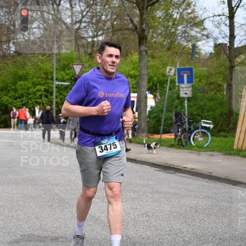 12.04.2026 - 45. Internationalen Wilhelmsburger Insellauf J. Mangold http://msf.ph/oto/9520063 12.04.2026 13:36:55 Ziel 2773, 3559, 5604, 3475 meine-sportfotos.de