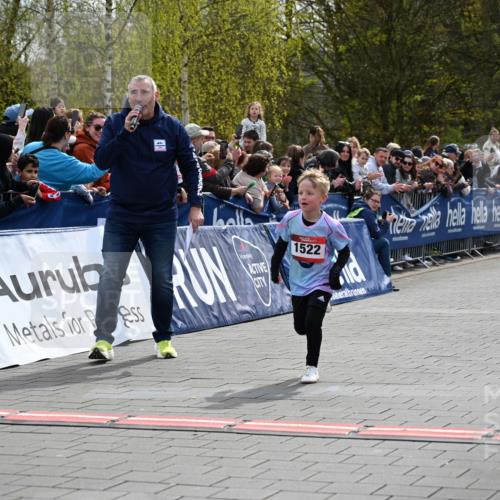 12.04.2026 - 45. Internationalen Wilhelmsburger Insellauf J. Mangold http://msf.ph/oto/9520162 12.04.2026 14:07:53 Ziel 1522 meine-sportfotos.de