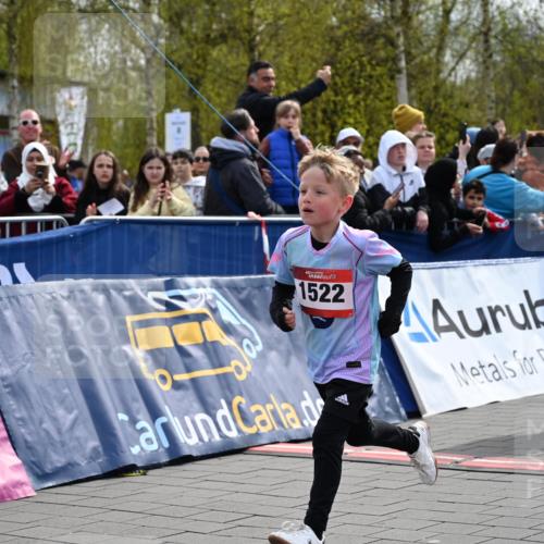 12.04.2026 - 45. Internationalen Wilhelmsburger Insellauf J. Mangold http://msf.ph/oto/9520176 12.04.2026 14:07:54 Ziel 1522 meine-sportfotos.de