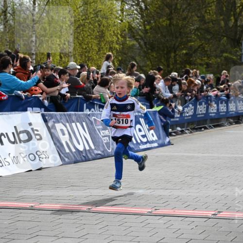 12.04.2026 - 45. Internationalen Wilhelmsburger Insellauf J. Mangold http://msf.ph/oto/9520260 12.04.2026 14:08:22 Ziel 1510, 1509 meine-sportfotos.de