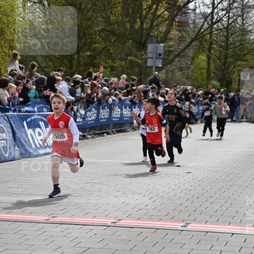 12.04.2026 - 45. Internationalen Wilhelmsburger Insellauf J. Mangold http://msf.ph/oto/9520315 12.04.2026 14:08:34 Ziel 58, 26, 716, 1505, 782, 258, 175 meine-sportfotos.de