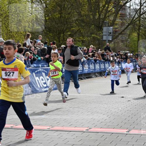 12.04.2026 - 45. Internationalen Wilhelmsburger Insellauf J. Mangold http://msf.ph/oto/9520591 12.04.2026 14:09:22 Ziel 947, 180, 12, 911, 741, 1502, 927, 215, 577, 223, 271, 691, 1511, 252 meine-sportfotos.de