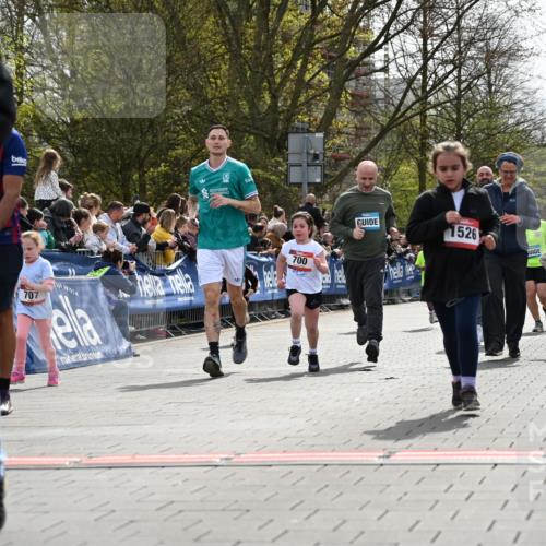 12.04.2026 - 45. Internationalen Wilhelmsburger Insellauf J. Mangold http://msf.ph/oto/9521172 12.04.2026 14:10:58 Ziel 54, 147, 112, 643, 1514, 1526, 700, 707, 727, 57, 728 meine-sportfotos.de