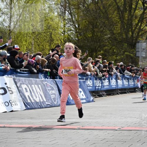 12.04.2026 - 45. Internationalen Wilhelmsburger Insellauf J. Mangold http://msf.ph/oto/9521939 12.04.2026 14:20:56 Ziel 324, 299, 1605, 278, 760, 257, 463, 437, 1616, 692 meine-sportfotos.de
