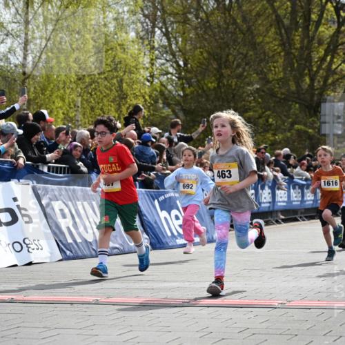 12.04.2026 - 45. Internationalen Wilhelmsburger Insellauf J. Mangold http://msf.ph/oto/9521955 12.04.2026 14:20:59 Ziel 760, 257, 463, 437, 1616, 692, 696, 107, 818, 732 meine-sportfotos.de