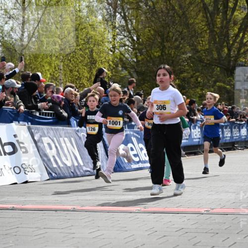 12.04.2026 - 45. Internationalen Wilhelmsburger Insellauf J. Mangold http://msf.ph/oto/9522040 12.04.2026 14:21:14 Ziel 634, 812, 618, 241, 306, 1001, 130, 126, 460, 821, 99, 771, 62, 768 meine-sportfotos.de