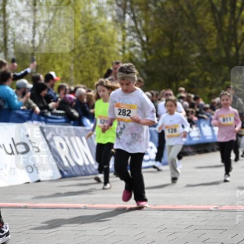 12.04.2026 - 45. Internationalen Wilhelmsburger Insellauf J. Mangold http://msf.ph/oto/9522148 12.04.2026 14:21:28 Ziel 1630, 991, 302, 562, 309, 282, 528, 797, 984, 811, 128, 828, 1005, 925, 253, 988, 964 meine-sportfotos.de