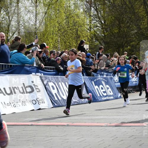 12.04.2026 - 45. Internationalen Wilhelmsburger Insellauf J. Mangold http://msf.ph/oto/9522262 12.04.2026 14:21:51 Ziel 66, 136, 729, 769, 646, 159, 1622, 317, 283, 134, 316, 792, 763, 255, 65, 1617, 969, 799, 974, 482 meine-sportfotos.de