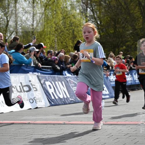 12.04.2026 - 45. Internationalen Wilhelmsburger Insellauf J. Mangold http://msf.ph/oto/9522270 12.04.2026 14:21:52 Ziel 136, 729, 769, 646, 159, 1622, 317, 283, 134, 316, 792, 763, 255, 65, 1617, 969, 799, 974, 482, 236 meine-sportfotos.de