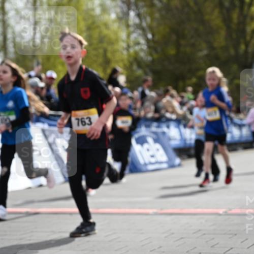 12.04.2026 - 45. Internationalen Wilhelmsburger Insellauf J. Mangold http://msf.ph/oto/9522283 12.04.2026 14:21:53 Ziel 1622, 317, 283, 134, 316, 792, 763, 255, 65, 1617, 969, 799, 974, 482, 236, 810, 488 meine-sportfotos.de