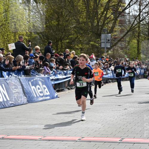 12.04.2026 - 45. Internationalen Wilhelmsburger Insellauf J. Mangold http://msf.ph/oto/9522642 12.04.2026 14:34:25 Ziel 1731, 1722, 32, 33, 104, 314, 1718, 160, 483, 839, 1713 meine-sportfotos.de