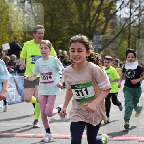 12.04.2026 - 45. Internationalen Wilhelmsburger Insellauf J. Mangold http://msf.ph/oto/9522815 12.04.2026 14:34:47 Ziel 110, 524, 660, 843, 815, 423, 16, 837, 311, 589, 808, 1720, 538, 40, 303 meine-sportfotos.de