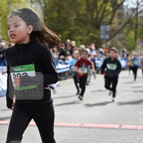 12.04.2026 - 45. Internationalen Wilhelmsburger Insellauf J. Mangold http://msf.ph/oto/9522842 12.04.2026 14:34:54 Ziel 538, 40, 303, 993, 519, 999, 622, 471, 356, 47, 1021, 485, 489, 1016, 122, 476, 472, 575 meine-sportfotos.de