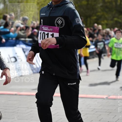 12.04.2026 - 45. Internationalen Wilhelmsburger Insellauf J. Mangold http://msf.ph/oto/9522859 12.04.2026 14:34:57 Ziel 519, 999, 622, 471, 356, 47, 1021, 485, 489, 1016, 122, 476, 472, 575, 287, 326, 464, 1706, 346, 1726, 556, 840 meine-sportfotos.de