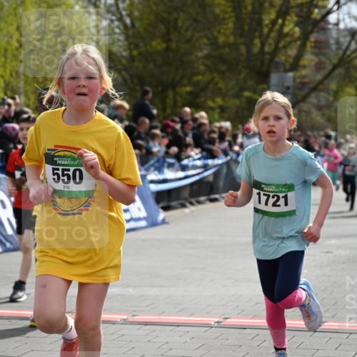 12.04.2026 - 45. Internationalen Wilhelmsburger Insellauf J. Mangold http://msf.ph/oto/9522915 12.04.2026 14:35:04 Ziel 464, 1706, 346, 1726, 556, 840, 864, 288, 1725, 550, 527, 1721, 616, 816, 677, 69, 470, 1750 meine-sportfotos.de