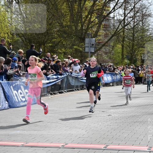 12.04.2026 - 45. Internationalen Wilhelmsburger Insellauf J. Mangold http://msf.ph/oto/9523026 12.04.2026 14:35:26 Ziel 419, 80, 366, 574, 1017, 1717, 312, 340, 848, 1728 meine-sportfotos.de