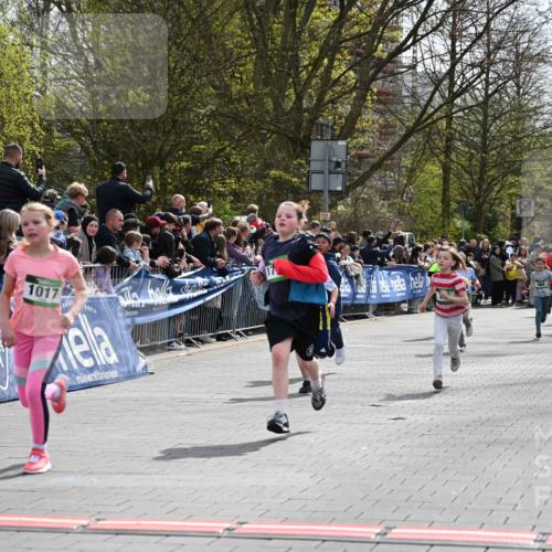 12.04.2026 - 45. Internationalen Wilhelmsburger Insellauf J. Mangold http://msf.ph/oto/9523031 12.04.2026 14:35:26 Ziel 419, 80, 366, 574, 1017, 1717, 312, 340, 848, 1728 meine-sportfotos.de