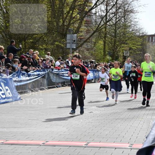12.04.2026 - 45. Internationalen Wilhelmsburger Insellauf J. Mangold http://msf.ph/oto/9523077 12.04.2026 14:35:33 Ziel 312, 340, 848, 1728, 474, 484, 137, 582, 334, 514, 594, 680, 851 meine-sportfotos.de