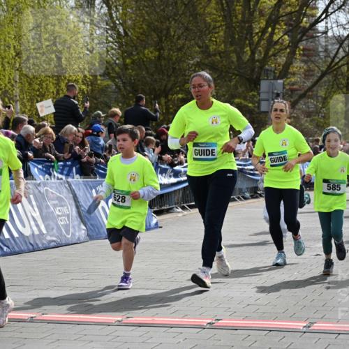 12.04.2026 - 45. Internationalen Wilhelmsburger Insellauf J. Mangold http://msf.ph/oto/9523185 12.04.2026 14:35:55 Ziel 81, 1069, 583, 628, 557, 585, 79, 76, 344, 90 meine-sportfotos.de