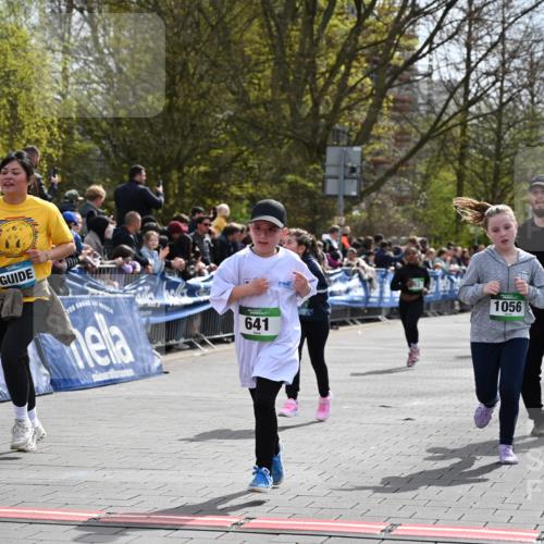 12.04.2026 - 45. Internationalen Wilhelmsburger Insellauf J. Mangold http://msf.ph/oto/9523230 12.04.2026 14:36:03 Ziel 344, 90, 1732, 847, 641, 1056, 411, 93, 148 meine-sportfotos.de