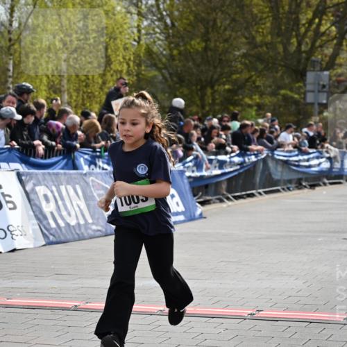 12.04.2026 - 45. Internationalen Wilhelmsburger Insellauf J. Mangold http://msf.ph/oto/9523376 12.04.2026 14:36:37 Ziel 1030, 1033, 834, 1003 meine-sportfotos.de