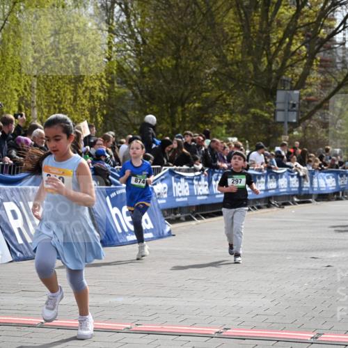 12.04.2026 - 45. Internationalen Wilhelmsburger Insellauf J. Mangold http://msf.ph/oto/9523515 12.04.2026 14:37:09 Ziel 92, 874, 297 meine-sportfotos.de