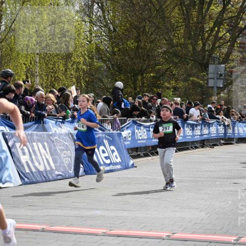 12.04.2026 - 45. Internationalen Wilhelmsburger Insellauf J. Mangold http://msf.ph/oto/9523520 12.04.2026 14:37:10 Ziel 92, 874, 297 meine-sportfotos.de