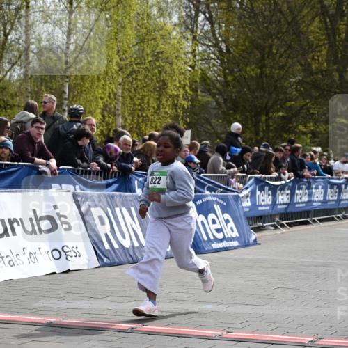 12.04.2026 - 45. Internationalen Wilhelmsburger Insellauf J. Mangold http://msf.ph/oto/9523551 12.04.2026 14:37:26 Ziel 822, 1031 meine-sportfotos.de