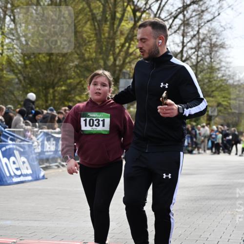 12.04.2026 - 45. Internationalen Wilhelmsburger Insellauf J. Mangold http://msf.ph/oto/9523570 12.04.2026 14:37:29 Ziel 822, 1031 meine-sportfotos.de