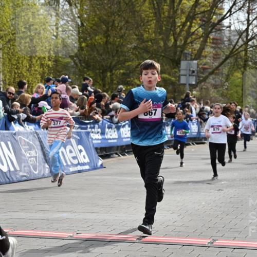 12.04.2026 - 45. Internationalen Wilhelmsburger Insellauf J. Mangold http://msf.ph/oto/9524012 12.04.2026 14:49:40 Ziel 602, 627, 458, 161, 542, 1842, 894, 882, 652, 1818, 867, 377, 879, 1839, 401, 1812, 106 meine-sportfotos.de