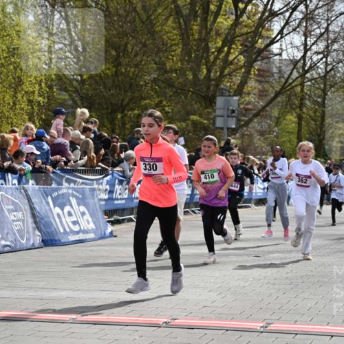 12.04.2026 - 45. Internationalen Wilhelmsburger Insellauf J. Mangold http://msf.ph/oto/9524309 12.04.2026 14:50:37 Ziel 1834, 491, 426, 392, 880, 151, 1035, 330, 362, 865, 1844, 98, 22 meine-sportfotos.de