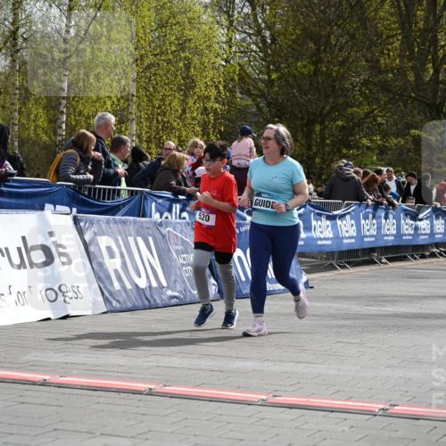 12.04.2026 - 45. Internationalen Wilhelmsburger Insellauf J. Mangold http://msf.ph/oto/9524625 12.04.2026 14:51:59 Ziel 520, 350, 892, 490 meine-sportfotos.de
