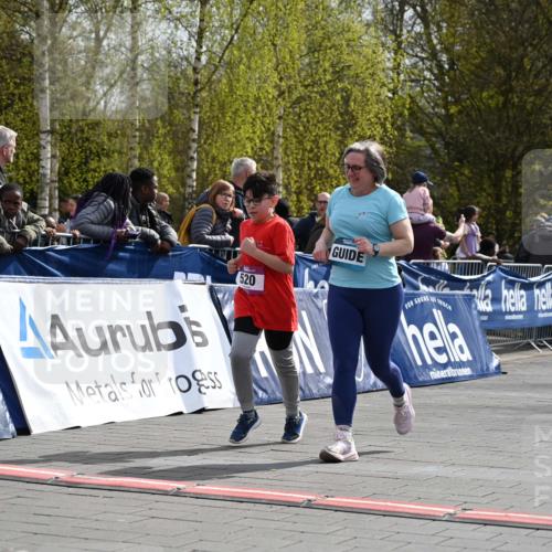 12.04.2026 - 45. Internationalen Wilhelmsburger Insellauf J. Mangold http://msf.ph/oto/9524633 12.04.2026 14:52:00 Ziel 520, 350, 892, 490, 114 meine-sportfotos.de