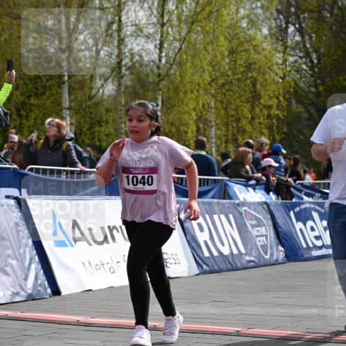 12.04.2026 - 45. Internationalen Wilhelmsburger Insellauf J. Mangold http://msf.ph/oto/9524766 12.04.2026 14:53:02 Ziel 1040, 509 meine-sportfotos.de