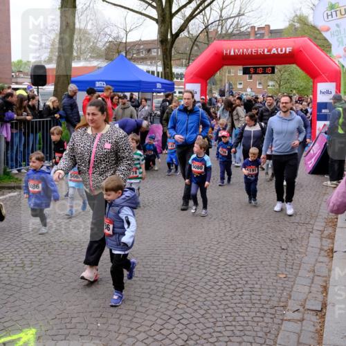 19.04.2026 - Hammer Lauf Tim E. http://msf.ph/oto/9525134 19.04.2026 09:10:20 Ziel  meine-sportfotos.de