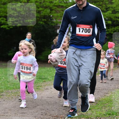 19.04.2026 - Hammer Lauf Dr. Thomas Lammeyer http://msf.ph/oto/9525180 19.04.2026 09:01:20 Laufen 241, 5194, 1700, 144 meine-sportfotos.de