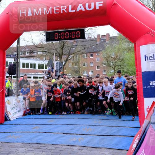 19.04.2026 - Hammer Lauf Tim E. http://msf.ph/oto/9525338 19.04.2026 09:20:28 Ziel 393, 394, 447, 448, 458, 462, 496, 497, 517, 586, 587, 594, 595, 598, 640, 700, 708, 722, 769, 771, 788, 840, 841, 874, 875, 897, 900, 904, 925, 926, 927, 961, 962, 965, 1039, 1040, 1052, 1055, 1060, 1065, 1078, 1086, 1087, 1139, 1155, 1172, 1173, 1191, 1192, 1195, 1199, 1213, 1222, 1223, 1237, 1238, 1240, 1241, 1245, 1257, 1272, 1287, 1306 meine-sportfotos.de