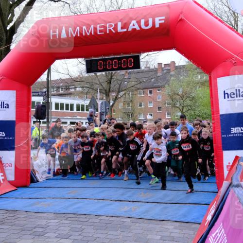 19.04.2026 - Hammer Lauf Tim E. http://msf.ph/oto/9525347 19.04.2026 09:20:28 Ziel 393, 394, 447, 448, 458, 462, 496, 497, 517, 586, 587, 594, 595, 598, 640, 700, 708, 722, 769, 771, 788, 840, 841, 874, 875, 897, 900, 904, 925, 926, 927, 961, 962, 965, 1039, 1040, 1052, 1055, 1060, 1065, 1078, 1086, 1087, 1139, 1155, 1172, 1173, 1191, 1192, 1195, 1199, 1213, 1222, 1223, 1237, 1238, 1240, 1241, 1245, 1257, 1272, 1287, 1306 meine-sportfotos.de