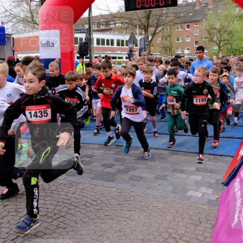 19.04.2026 - Hammer Lauf Tim E. http://msf.ph/oto/9525356 19.04.2026 09:20:30 Ziel 393, 394, 447, 448, 456, 458, 462, 496, 497, 517, 586, 587, 591, 594, 595, 598, 640, 644, 694, 700, 708, 722, 769, 771, 787, 788, 840, 841, 874, 875, 897, 900, 904, 925, 926, 927, 961, 962, 965, 1014, 1024, 1039, 1040, 1052, 1055, 1058, 1060, 1065, 1078, 1086, 1087, 1139, 1155, 1156, 1172, 1173, 1191, 1192, 1195, 1197, 1199, 1213, 1222, 1223, 1237, 1238, 1240, 1241, 1242, 1245, 1257, 1272, 1287, 1306 meine-sportfotos.de