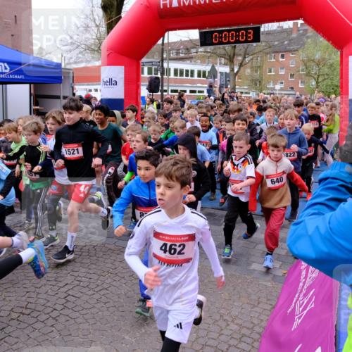 19.04.2026 - Hammer Lauf Tim E. http://msf.ph/oto/9525371 19.04.2026 09:20:32 Ziel 393, 394, 447, 448, 456, 458, 462, 496, 497, 517, 569, 586, 587, 591, 594, 595, 598, 633, 640, 644, 694, 700, 708, 722, 769, 771, 787, 788, 840, 841, 874, 875, 893, 897, 900, 904, 924, 925, 926, 927, 946, 961, 962, 965, 1014, 1024, 1039, 1040, 1052, 1055, 1057, 1058, 1060, 1065, 1078, 1086, 1087, 1094, 1139, 1155, 1156, 1172, 1173, 1191, 1192, 1195, 1197, 1199, 1205, 1213, 1222, 1223, 1237, 1238, 1240, 1241, 1242, 1245, 1257, 1259, 1272, 1281, 1282, 1283, 1287, 1306 meine-sportfotos.de