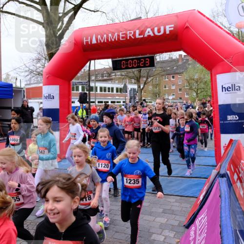 19.04.2026 - Hammer Lauf Tim E. http://msf.ph/oto/9525574 19.04.2026 09:20:52 Ziel 363, 365, 457, 460, 476, 495, 527, 547, 560, 746, 795, 811, 816, 821, 822, 824, 829, 839, 844, 849, 852, 866, 870, 873, 880, 892, 958, 1023, 1043, 1054, 1061, 1064, 1080, 1090, 1095, 1097, 1113, 1120, 1185, 1193, 1194, 1235, 1248, 1284, 1285, 1286, 1289, 1308, 1312, 1313, 1324, 1327, 1354, 1358, 1363, 1376, 1381, 1400, 1418, 1426, 1427, 1430, 1438, 1441, 1446, 1447, 1517, 1541, 1543, 1557, 1562, 1615, 1653, 1709, 1753, 1835, 1861, 1881, 1885, 1892 meine-sportfotos.de