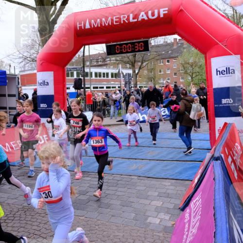 19.04.2026 - Hammer Lauf Tim E. http://msf.ph/oto/9525596 19.04.2026 09:20:59 Ziel 363, 746, 780, 811, 821, 822, 824, 829, 839, 851, 873, 880, 958, 1019, 1054, 1113, 1194, 1232, 1233, 1248, 1285, 1308, 1312, 1313, 1324, 1363, 1381, 1427, 1430, 1441, 1512, 1562, 1709, 1753, 1835, 1861, 1881, 1885, 1910 meine-sportfotos.de