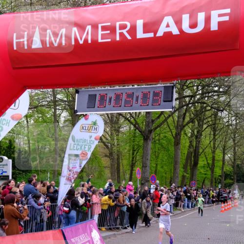 19.04.2026 - Hammer Lauf Tim E. http://msf.ph/oto/9525662 19.04.2026 09:25:32 Ziel 393, 771, 1040, 1065 meine-sportfotos.de