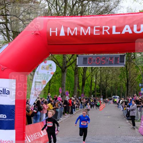 19.04.2026 - Hammer Lauf Tim E. http://msf.ph/oto/9525791 19.04.2026 09:26:09 Ziel 926, 1086, 1257, 1314, 1348, 1405 meine-sportfotos.de