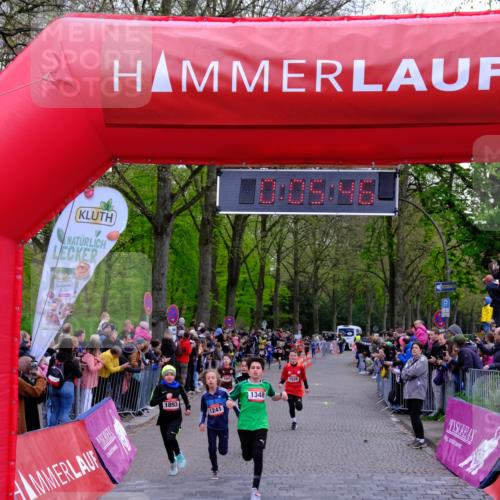 19.04.2026 - Hammer Lauf Tim E. http://msf.ph/oto/9525831 19.04.2026 09:26:14 Ziel 926, 1055, 1241, 1314, 1348, 1405, 1524, 1528, 1893 meine-sportfotos.de