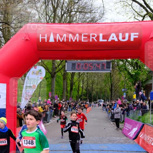 19.04.2026 - Hammer Lauf Tim E. http://msf.ph/oto/9525846 19.04.2026 09:26:16 Ziel 1055, 1099, 1241, 1348, 1405, 1455, 1524, 1528, 1532, 1893 meine-sportfotos.de