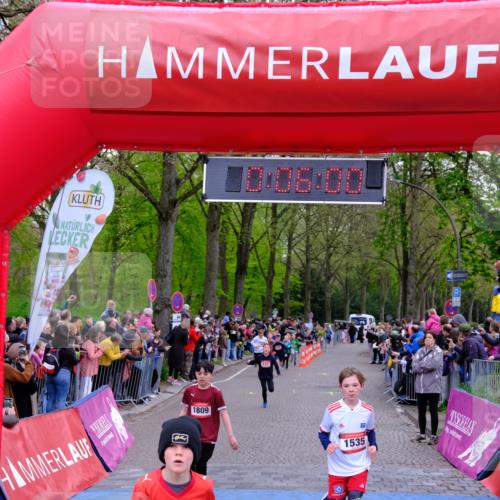 19.04.2026 - Hammer Lauf Tim E. http://msf.ph/oto/9525917 19.04.2026 09:26:28 Ziel 633, 875, 1052, 1087, 1154, 1394, 1396, 1398, 1440, 1526, 1535, 1603, 1809 meine-sportfotos.de